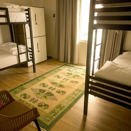 Vanilla Sky Boutique تيرانا