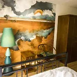 Hostel Vanilla Sky Boutique Tirana