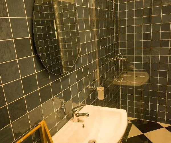 Vanilla Sky Boutique Hostel *